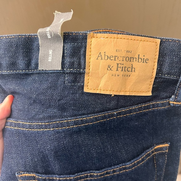 Abercrombie and Fitch men’s jeans - Picture 4 of 6